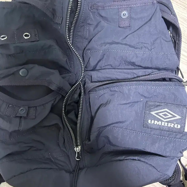[BUNJANG] Umbro Backpack Navy / 엄브로 가방