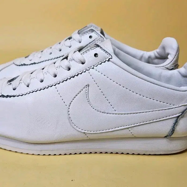 [BUNJANG] Nike Classic Cortez White Sneakers / (270)나이키 클래식 코르테즈 흰색
