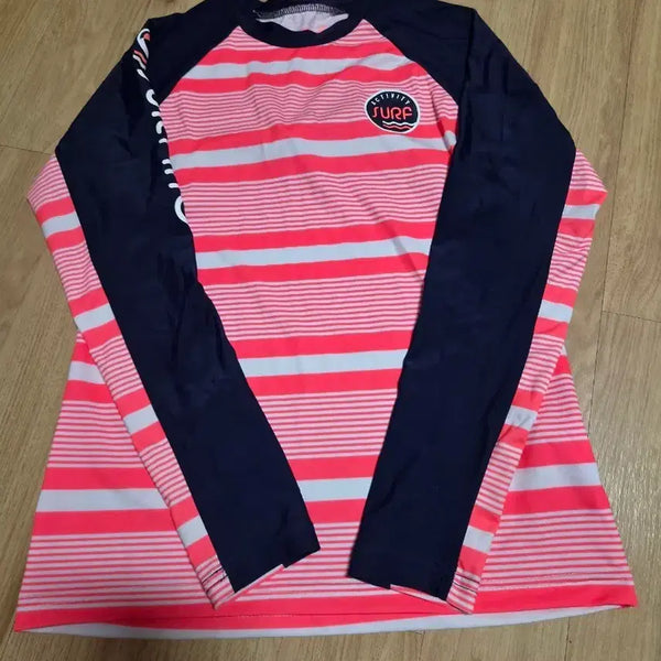 [BUNJANG] Soi Girls' Rash Guard Pink/Navy Stripe Size 155 / 소이 여아 래쉬가드 핑크/네이비 줄무늬 155