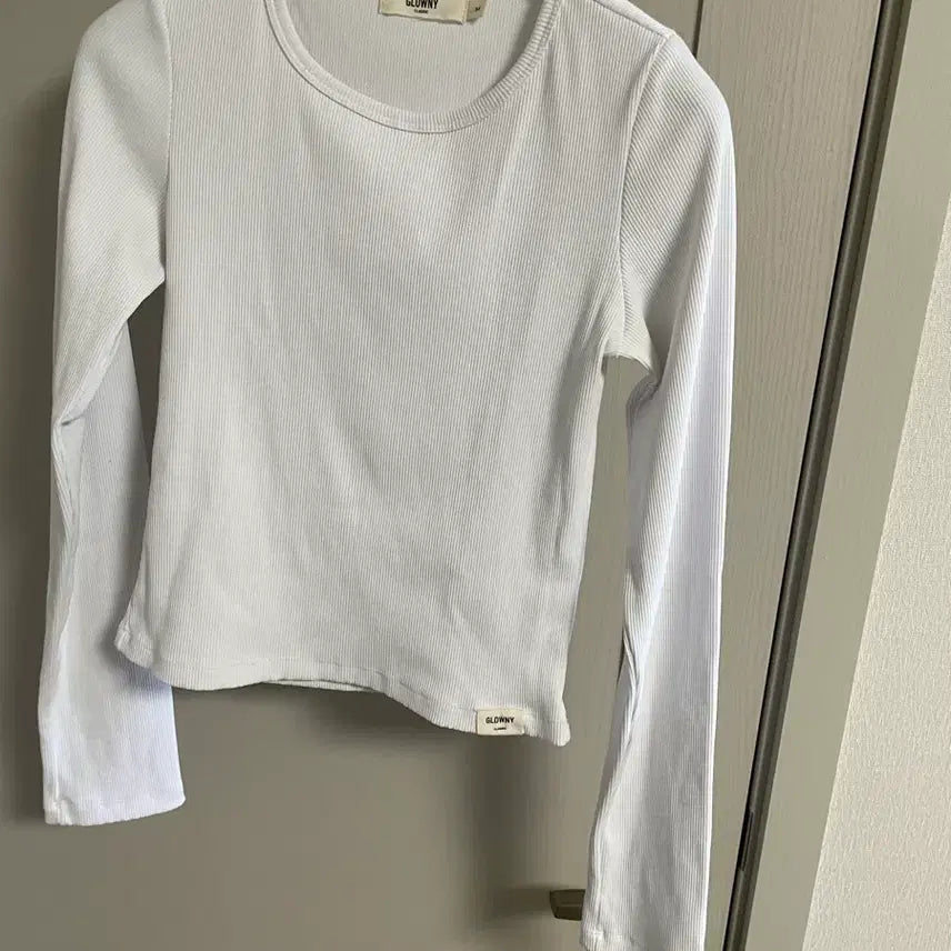 [BUNJANG] GLOWNY White Ribbed Long Sleeve T-Shirt / GLOWNY 글로니 화이트 골지 긴팔 티셔츠