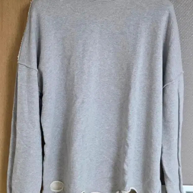 [BUNJANG] ANOTHER in Seoul Gray Distressed Sweatshirt / 그레이 디스트로이드 맨투맨