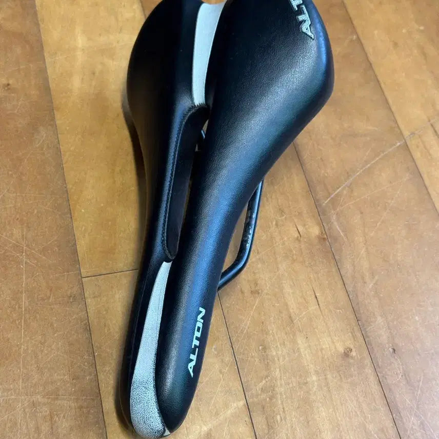 [BUNJANG] Althon Bicycle Saddle for Road, MTB, and Fixie / 알톤 로드, MTB, 픽시 안장