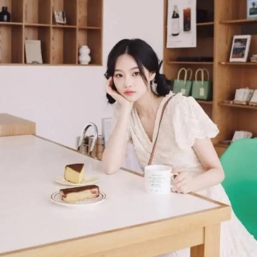 [BUNJANG] MilkCocoa Lace Punch Embroidery Frill Shirring Dress Cape / 밀크코코아 레이스 펀칭 자수 프릴 셔링 원피스 케이프