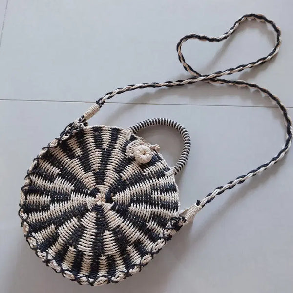 [BUNJANG] Round Rattan Shoulder Bag Black/Ivory / 원형 라탄 숄더백 블랙/아이보리