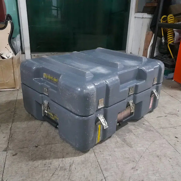 [BUNJANG] American Made Waterproof Luggage Case - Dual Compartment Type / 미제 방수 캐리어 가방--2중분할 타입