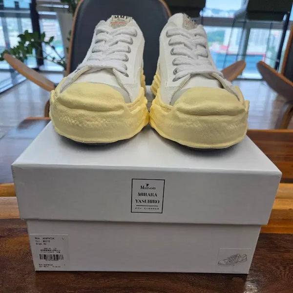 [BUNJANG] Maison Mihara Yasuhiro Hanko Sneakers Vintage White / [새상품] 메종 미하라 야스히로 행크 빈티지 화이트