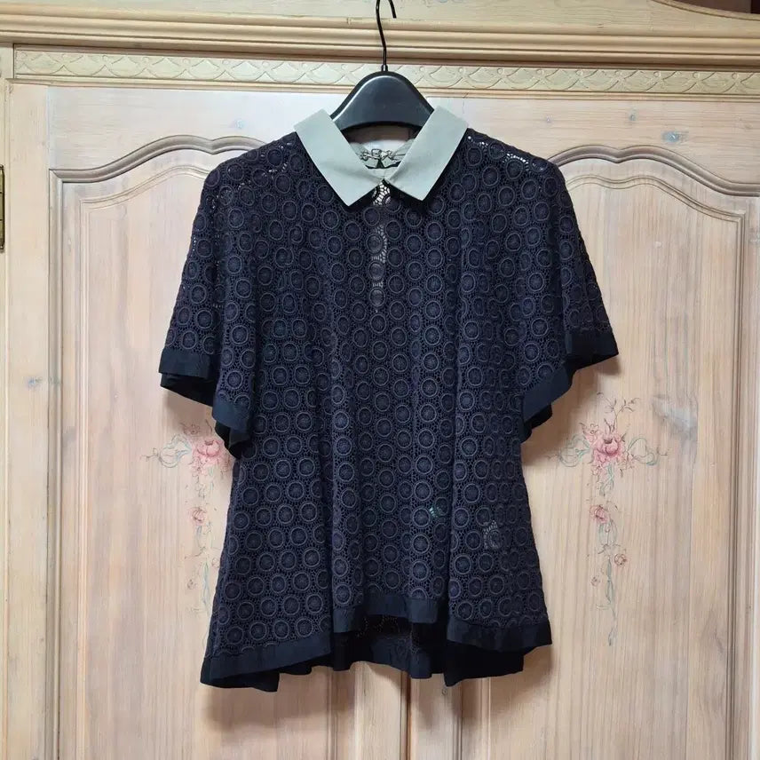 [BUNJANG] Lace Short-Sleeve Blouse / 레이스  반팔 블라우스