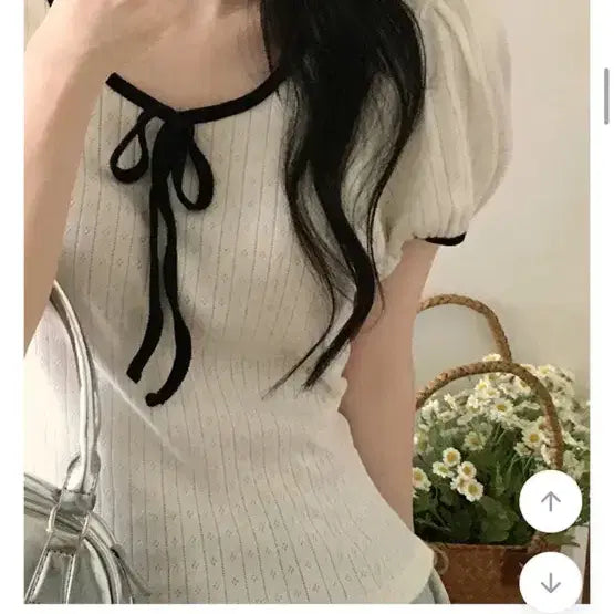 [BUNJANG] Puff Sleeve Ribbon Short Sleeve T-shirt - Ivory / 에이블리 퍼프소매 트윈 배색 리본 반팔티