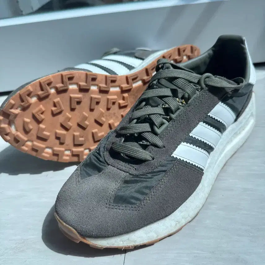 [BUNJANG] Adidas Retropy E5 Vintage Green Running Shoes US 8 / 아디다스 레트로피 빈티지그린 260 us8