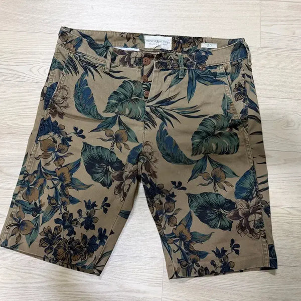 [BUNJANG] Denim & Supply Floral Pattern Cotton Shorts / 데님앤서플라이 반바지