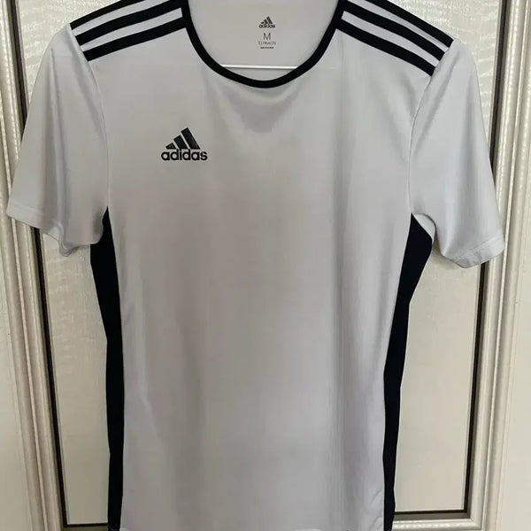 [BUNJANG] Adidas ClimaLite Short Sleeve T-Shirt - White/Black / 아디다스 반팔티