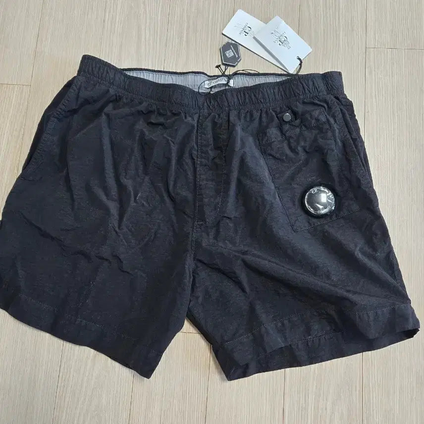 [BUNJANG] C.P. Company 24SS Flat Nylon Utility Swim Shorts Black / C.P. 컴퍼니 플랫 나일론 유틸리티 스윔 쇼츠 블랙 - 24SS