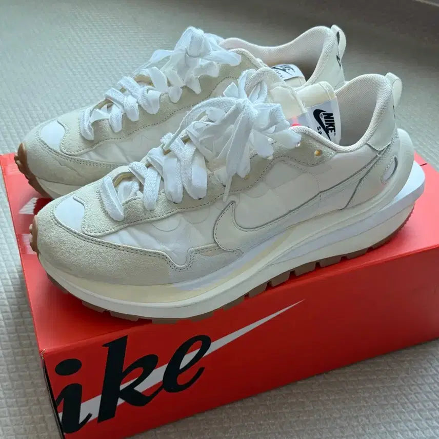 [BUNJANG] Nike x Sacai Vaporwaffle All White 275 / 나이키 사카이 베이퍼와플 올 화이트 275