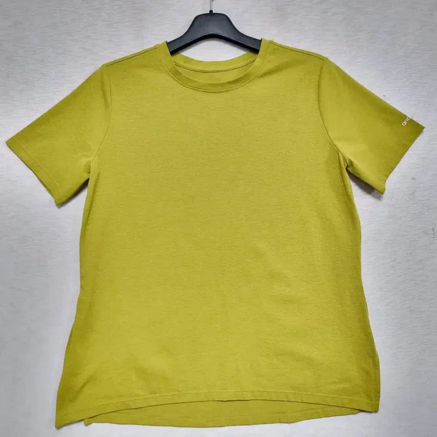 [BUNJANG] Andar Women's Yoga & Fitness T-Shirt / 안다르 요가 헬스 티셔츠 여자55ㅡ66사이즈ㅡ0416