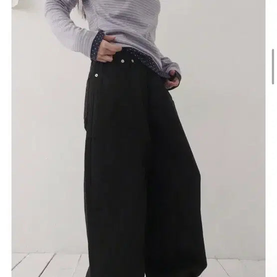 [BUNJANG] Dailyjew Verdo Wide Cotton Balloon Pants Black L / 데일리쥬 베르도 와이드 코튼 벌룬 팬츠 블랙 L