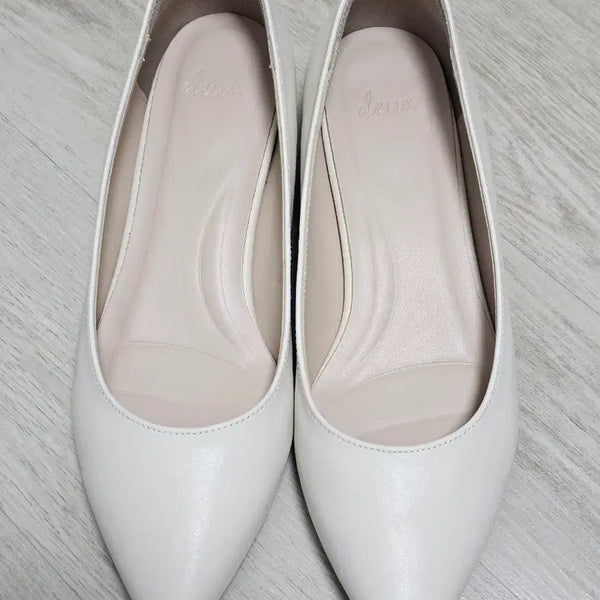 [BUNJANG] Ivory White Pumps Heel Shoes / 펌프스 힐 아이보리 화이트 구두
