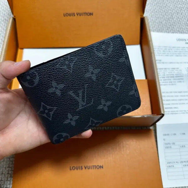 [BUNJANG] Louis Vuitton Eclipse Multiple Wallet Bifold Wallet / [OS/새상품급] 백화점판 루이비통 이클립스 멀티플월릿 반지갑