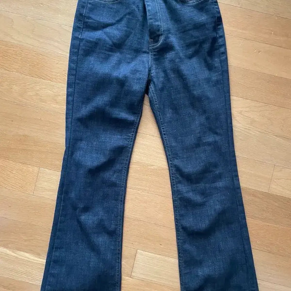 [BUNJANG] Jumienne Hawa Dark Wash Bootcut Jeans / 주미엔느 하와 진청 부츠컷 청바지s