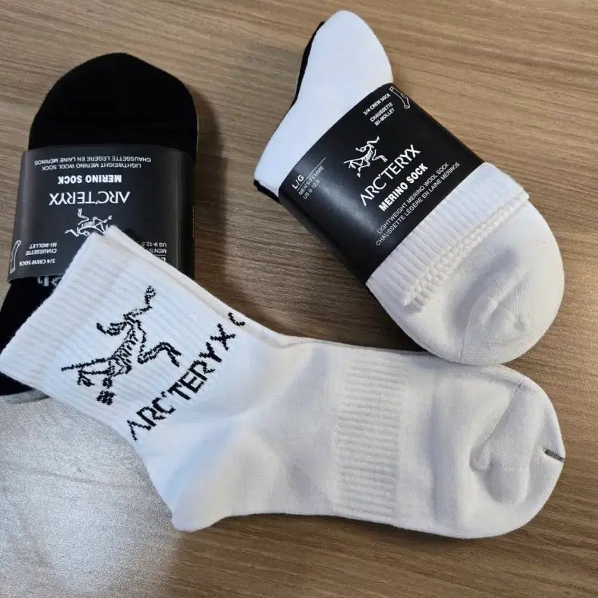 [BUNJANG] Arc'teryx Merino Wool Socks (6-Pair) / 아크테릭스 메리노 울 양말 6켤레