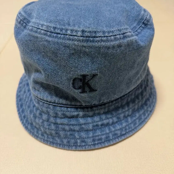 [BUNJANG] Calvin Klein Bucket Hat / ck 버킷햇