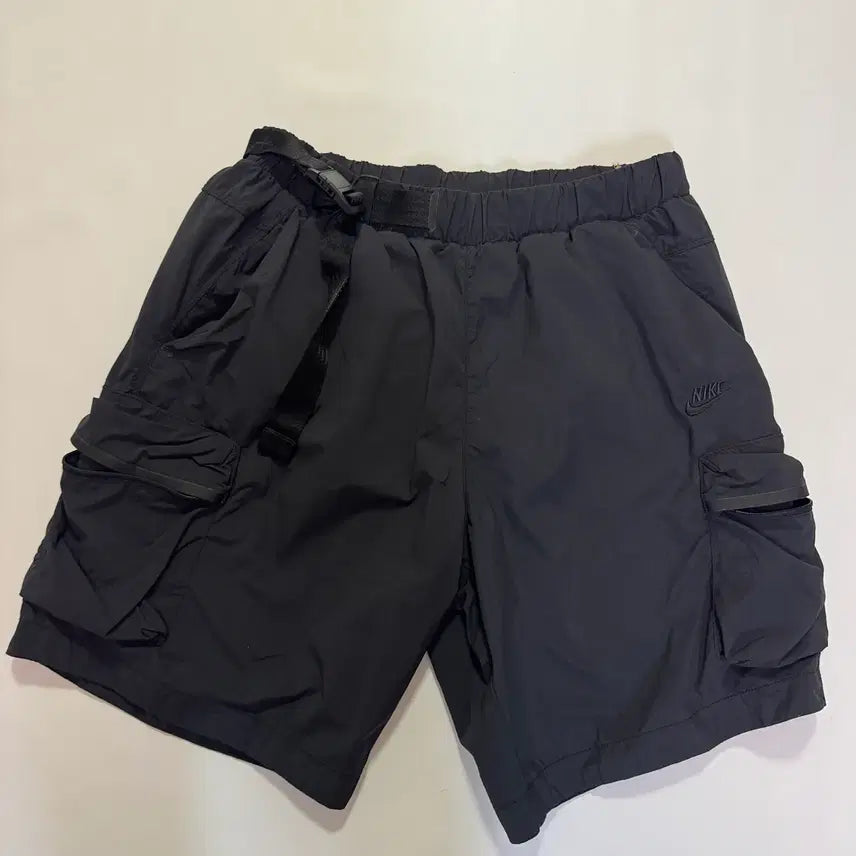 [BUNJANG] Nike Tech Fleece Shorts (Size L) / 나이키 테크팩 반바지(L사이즈)