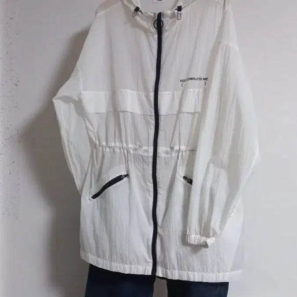 [BUNJANG] Unisex White Windbreaker Jumper (Size 66-77) / 남녀공용 화이트 바람막이 점퍼 66~77