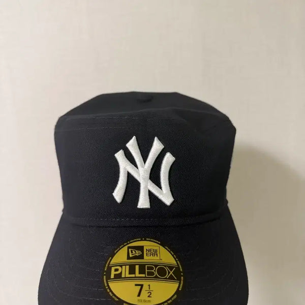 [BUNJANG] New Era MLB New York Yankees Philbox Series Ball Cap Navy / 뉴에라 MLB 뉴욕 양키스 필박스 시리즈 볼캡 네이비