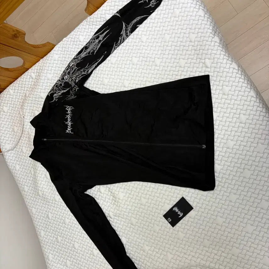 [BUNJANG] Breathedivinity Vampire Zip-Up M Size / Breathedivinity블레스디비니티 뱀파이어 집업M사이즈 오늘내일만10만원