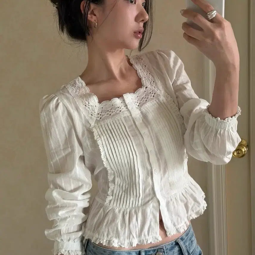 [BUNJANG] Yuyuni Mona Square Neck Blouse / [새상품] 유이니 모나 스퀘어넥 블라우스