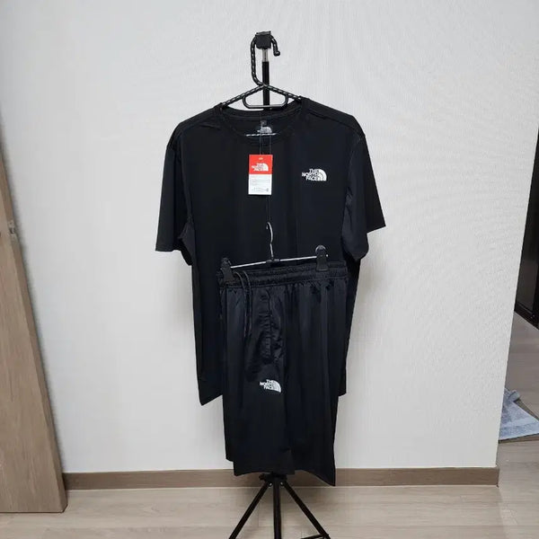 [BUNJANG] The North Face Men's Cooling Shorts Set - Black / 노스페이스 남성여름 냉감반바지세트 블랙 100