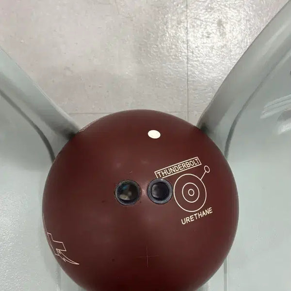 [BUNJANG] Ebonite Thunderbolt 15p Bowling Ball / 썬더볼트 15p