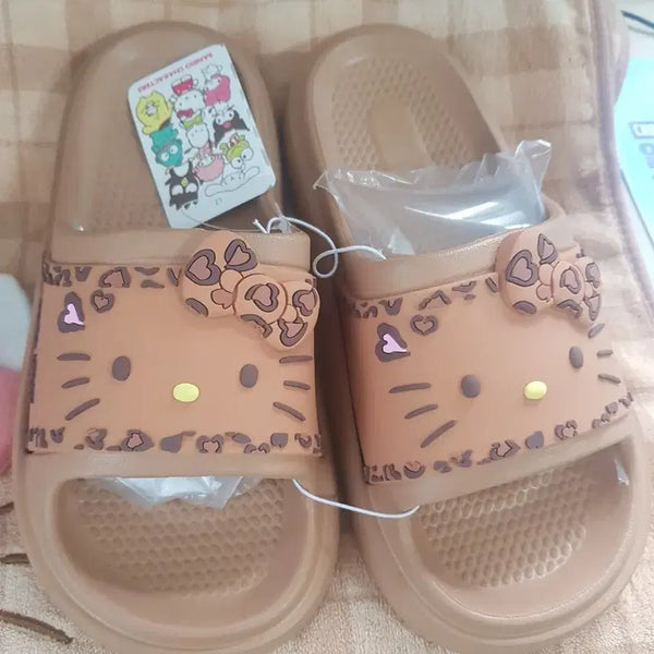 [BUNJANG] Hello Kitty Leopard Pattern Mule Slippers / 헬로키티 뮬 슬리퍼 브라운