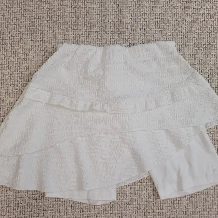 [BUNJANG] Place Studio White Frill Skirt / 플레이스 스튜디오  화이트 프릴 스커트