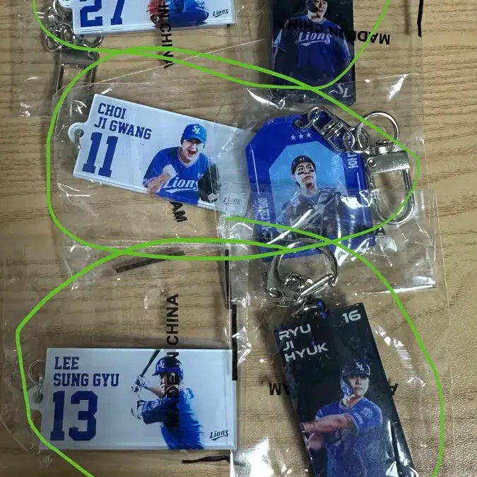 [BUNJANG] Samsung Lions Team Store Random Gacha Keyring / 삼성라이온즈 팀스토어 랜덤 가챠 키링