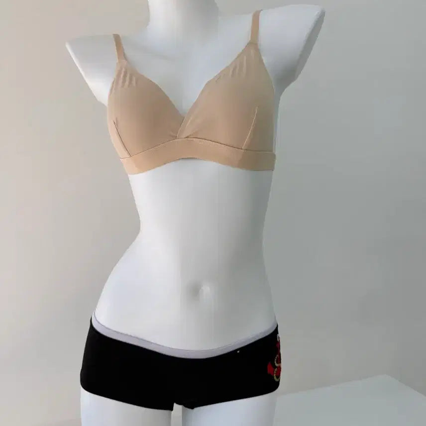 [BUNJANG] Seamless Nylon Soft Cup Bralette (Skin) M / [새상품]심리스 나일론 홑겹 브라렛 (스킨) M