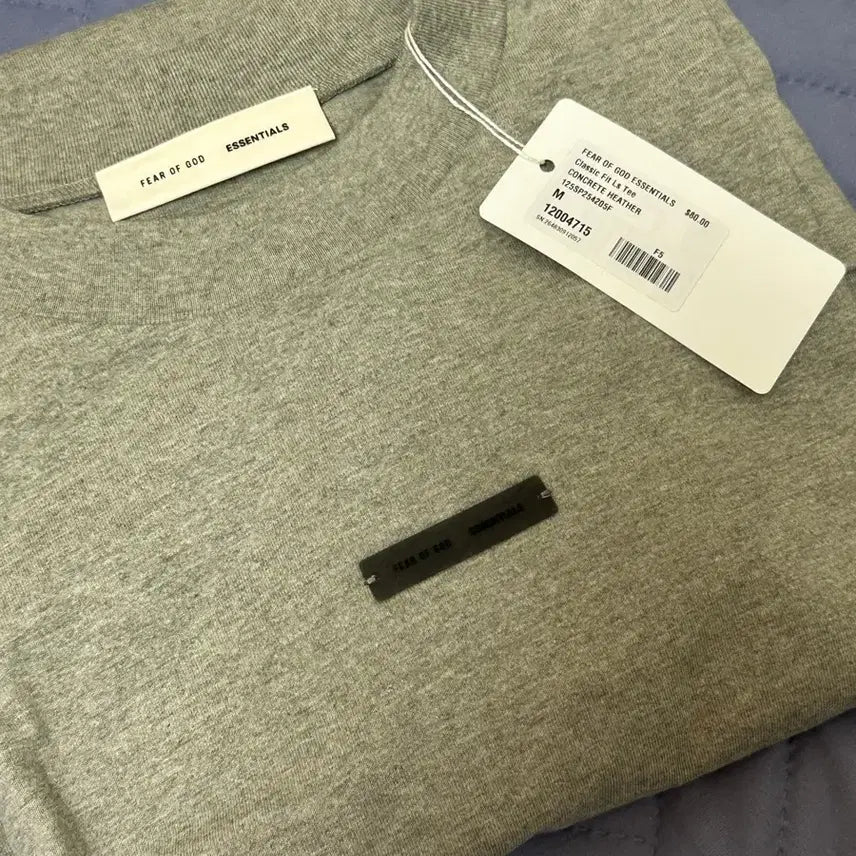 [BUNJANG] Fear of God Essentials Grey Long Sleeve T-Shirt M / 새상품 피어오브갓 에센셜 그레이 롱슬리브 M