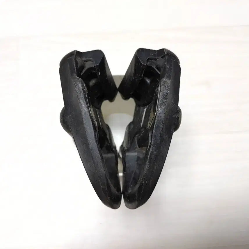 [BUNJANG] Shimano 105 (R7000) Road Bike/Fixie Clipless Pedals / 시마노 105(R7000) 로드자전거,픽시 클릿페달 팝니다. 택포6.2만