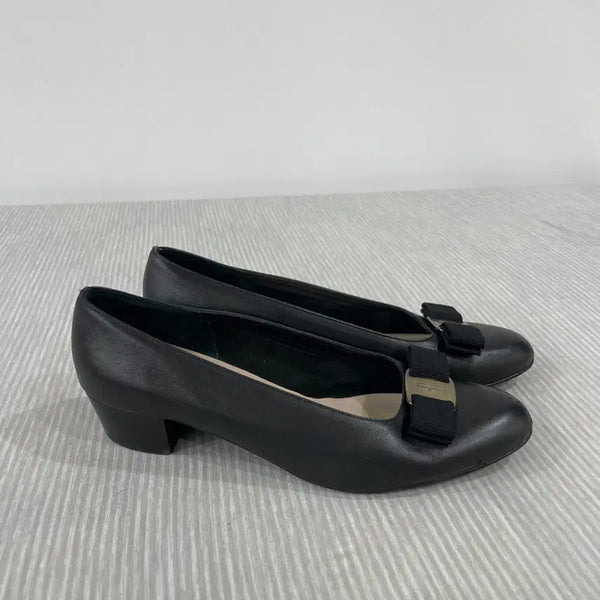 [BUNJANG] Salvatore Ferragamo Vara Pumps Black 250mm / 페라가모 바라 펌프스 블랙 250mm