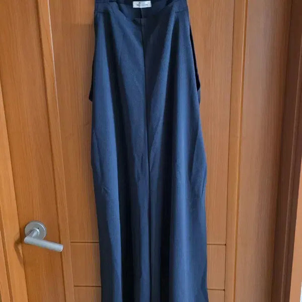 [BUNJANG] Navy Wide Jumpsuit / (새상품) 국내제작..내수..진네이비 와이드 점프슈트..