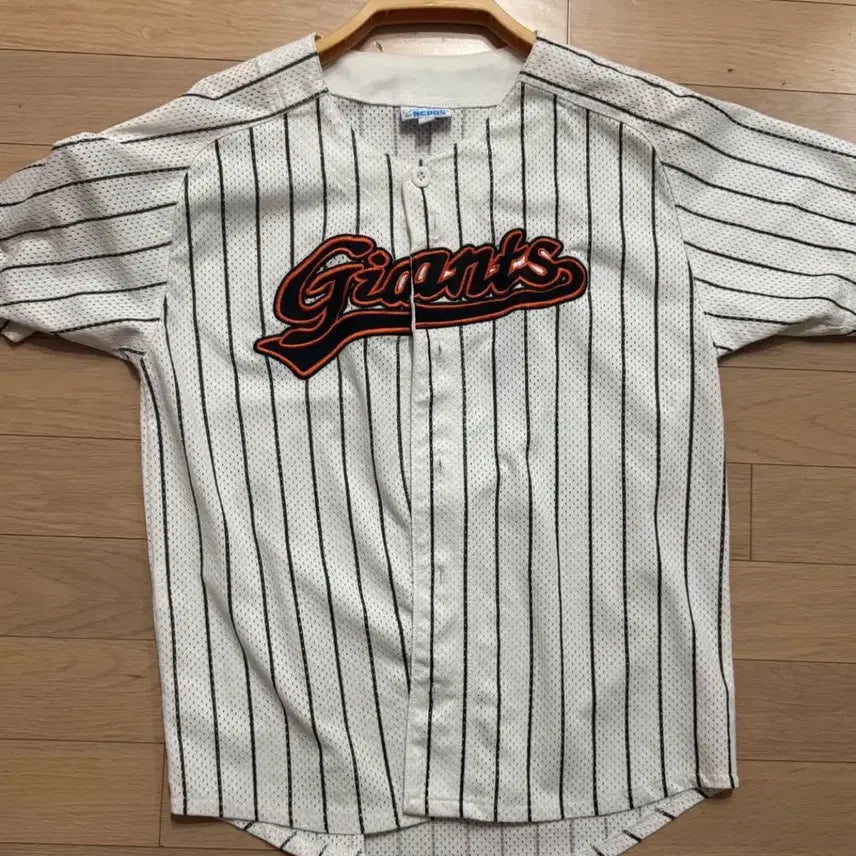 [BUNJANG] Lotte Giants Noma King Stripe Home Baseball Jersey / 롯데자이언츠 노마킹 스트라이프 홈 유니폼