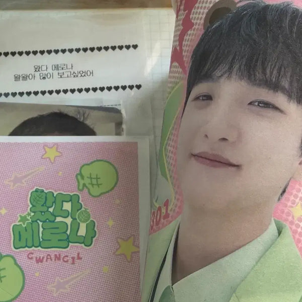 [BUNJANG] Lucy Shin Gwang-il Enlistment Cafe Special Benefit Bundle Set / 루시 신광일 전역카페 특전