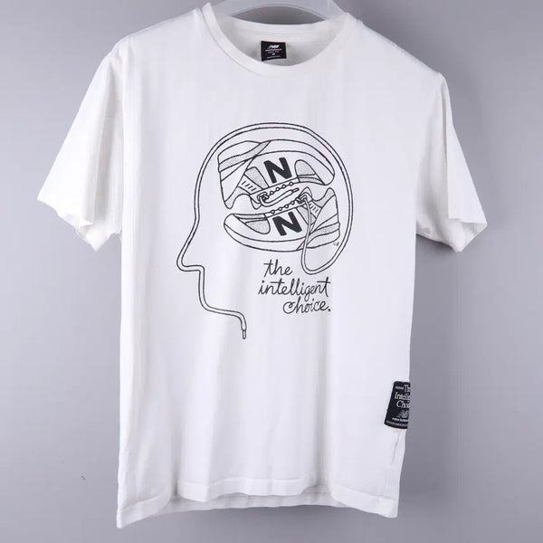 [BUNJANG] New Balance Delorenzo Shoe T-Shirt White (M) / 뉴발란스(New Balance) 델로렌조 슈 티셔츠 화이트 반팔 (M)