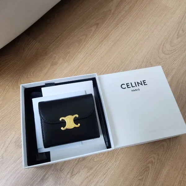 [BUNJANG] Celine Triomphe Shiny Medium Wallet / (1회사용) 셀린느 트리옹프 샤이니 중지갑