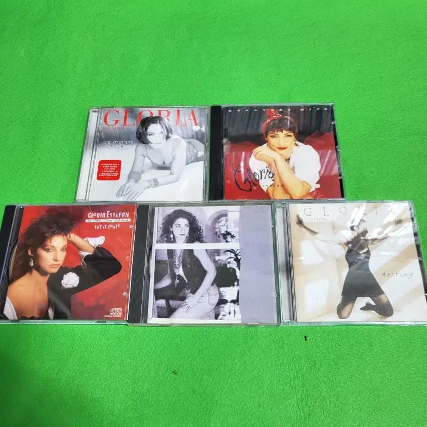 [BUNJANG] Gloria Estefan 5 CD Album Set / -CD- 글로리아 에스테반(GLORIA ESTEFAN) 음반 CD 5장