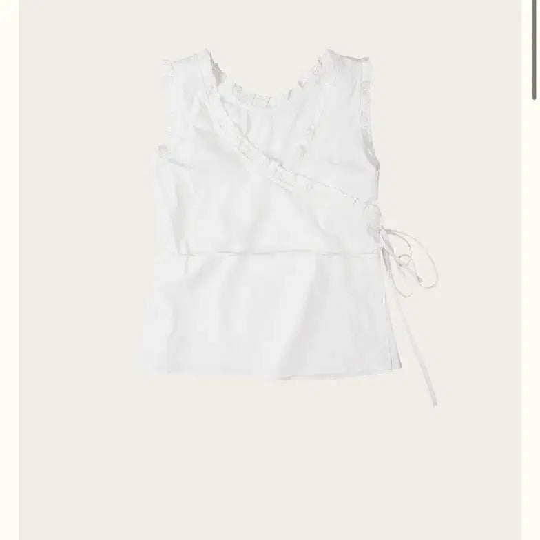 [BUNJANG] Ribbonbit Tipi Blouse White / 리본빛 ribbonbit 티피 블라우스 화이트