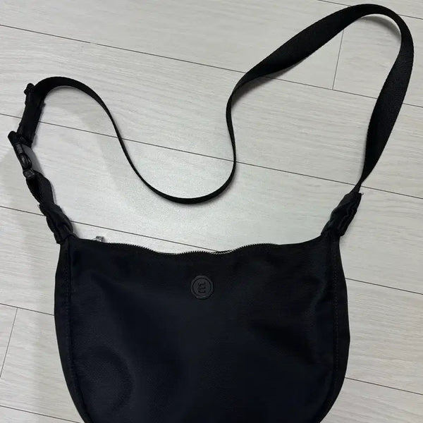 [BUNJANG] MinuteMute Clo Waist Black / 미닛뮤트 클로웨이스트 블랙