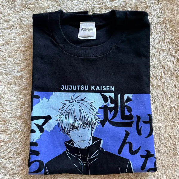 [BUNJANG] Jujutsu Kaisen Satoru Gojo Ak Plaza Pop-up Quotes T-Shirt (L) / 주술회전 고죠 사토루 ak플라자 팝업 명대사 티셔츠 새상품(착용xxx)
