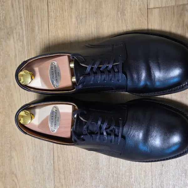 [BUNJANG] Kinch & Bronson Saratoga Collaboration Limited Edition Sneakers (Size 250) / 킨치 사라토가 250사이즈