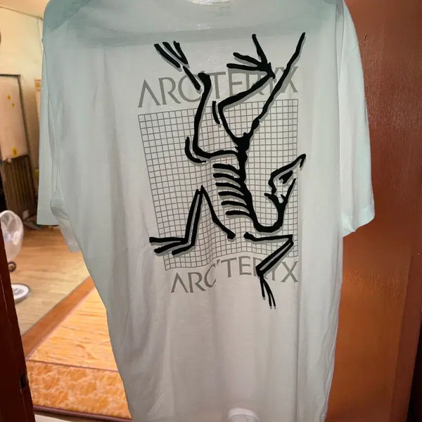 [BUNJANG] Arc'teryx Arc'word Logo SS T-shirt White / 아크테릭스 아크멀티 버드 로고 SS 티셔츠 화이트 라이트 엑라사이즈