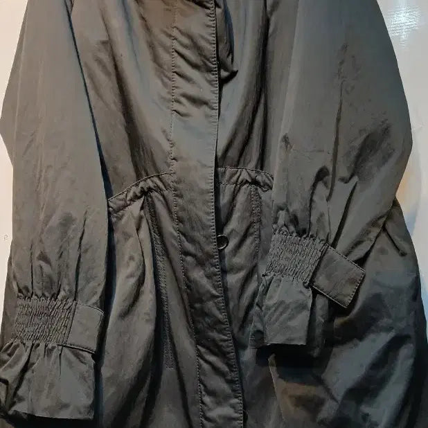 [BUNJANG] TIME Postmodern Hooded Windbreaker / 타임 포스트모던 후드 바람막이